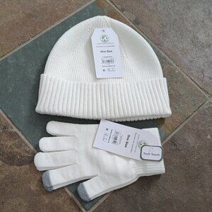 New Ribbed Beanie and cloves with Tech Touch